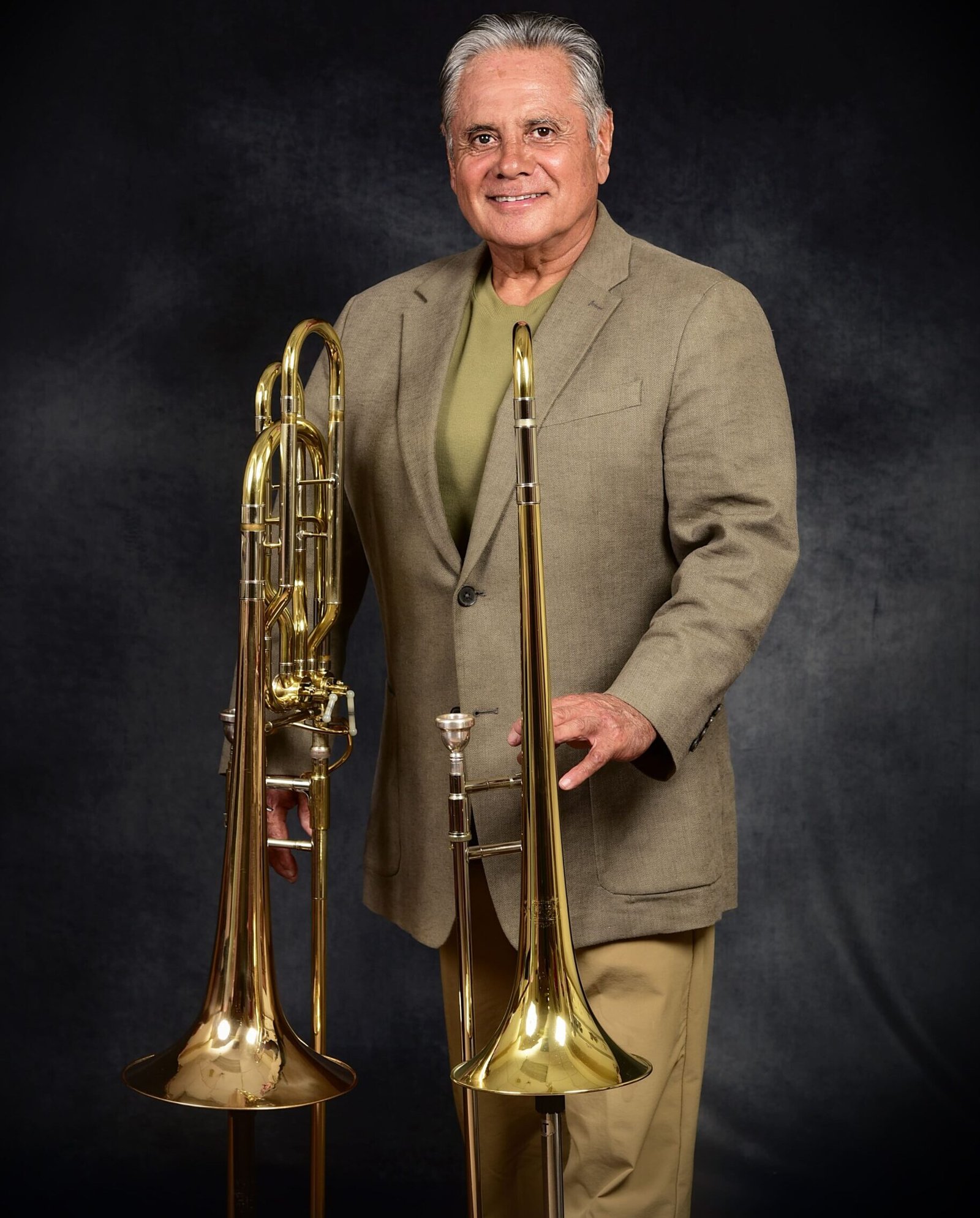 Versatile Bass Musician Los Angeles